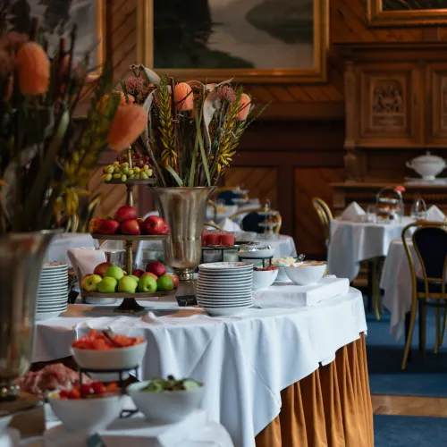 Frokost på Dalen Hotel