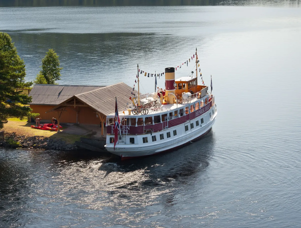 M/S Henrik Ibsen