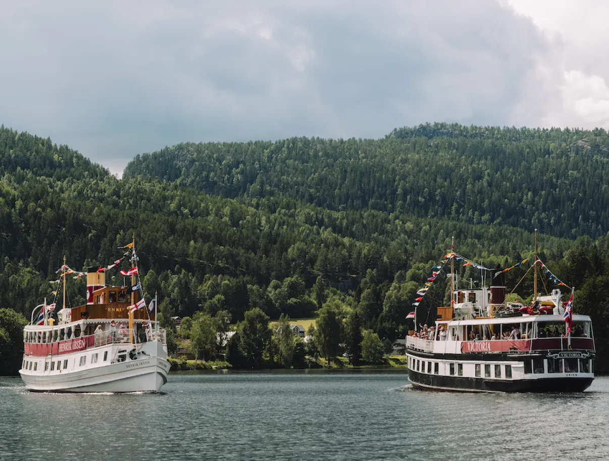 Kongen og Dronningen på kanalen